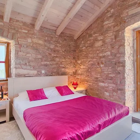 度假居 Ivka 普拉